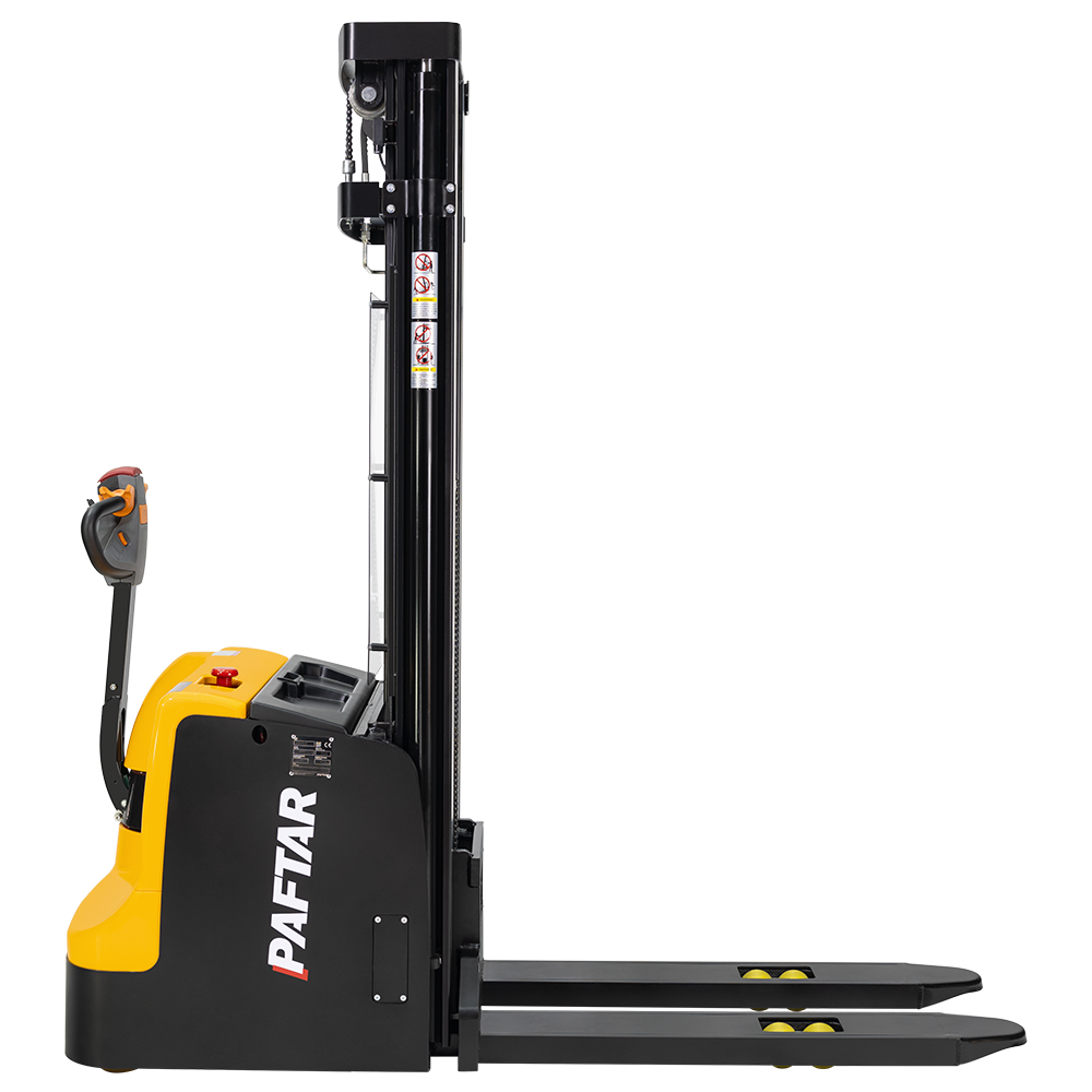 Electric Stacker 1500 kg 4600 mm